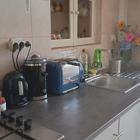 Alloggio in famiglia En Pleno Centro En Piso A Compartir Con La Anfitriona Y Su Gata *